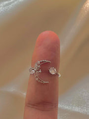 Dreamy Moon Ring